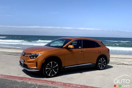 2023 VinFast VF 8